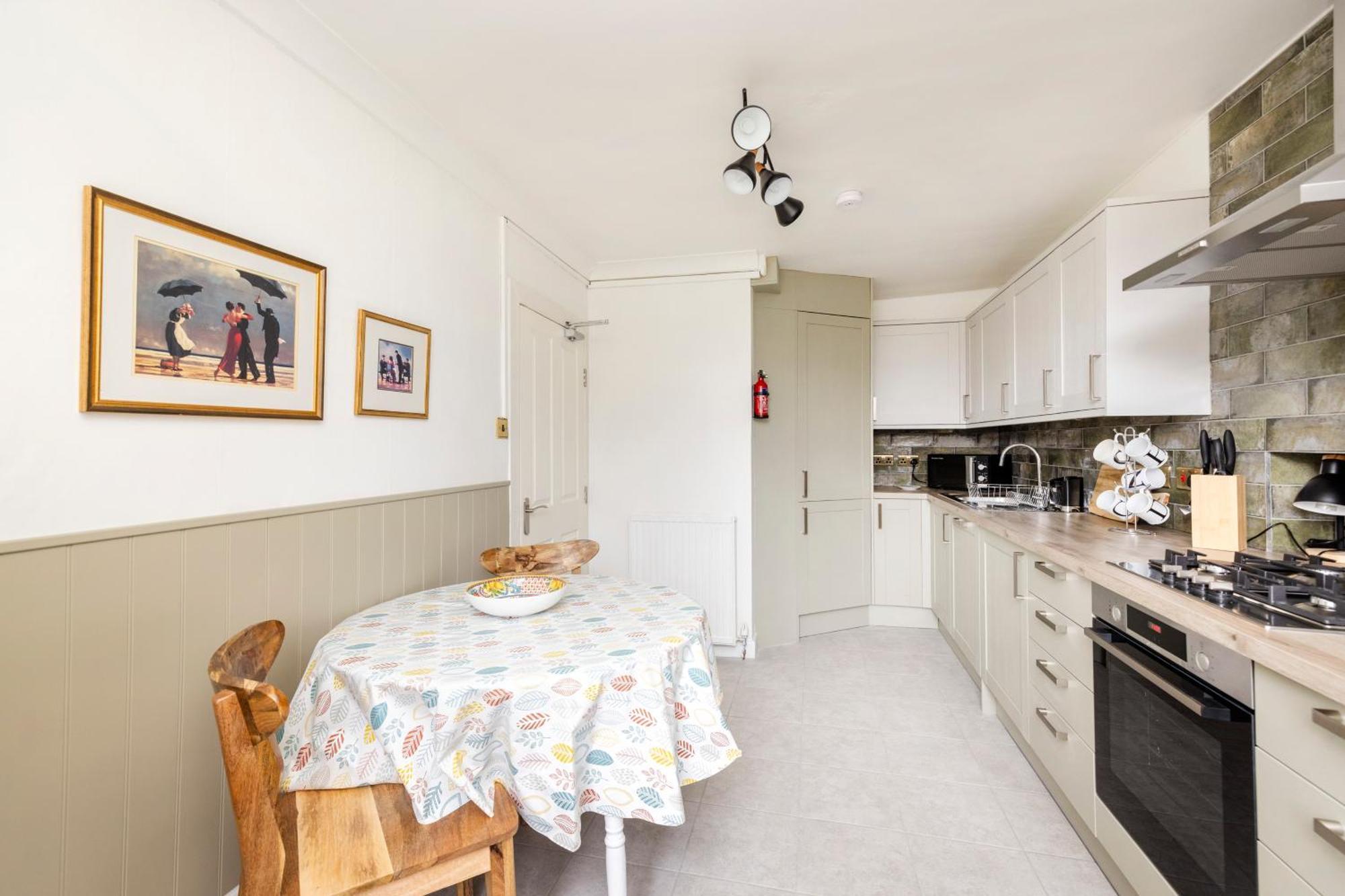 Joivy Beautiful Apartment, Private Garden, Calton Hill 爱丁堡 外观 照片